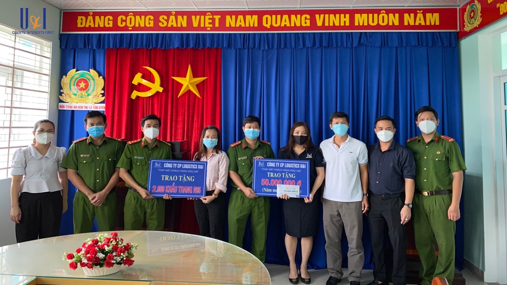 Charitable donation to Khanh Binh locality, Tan Uyen, Binh Duong ...