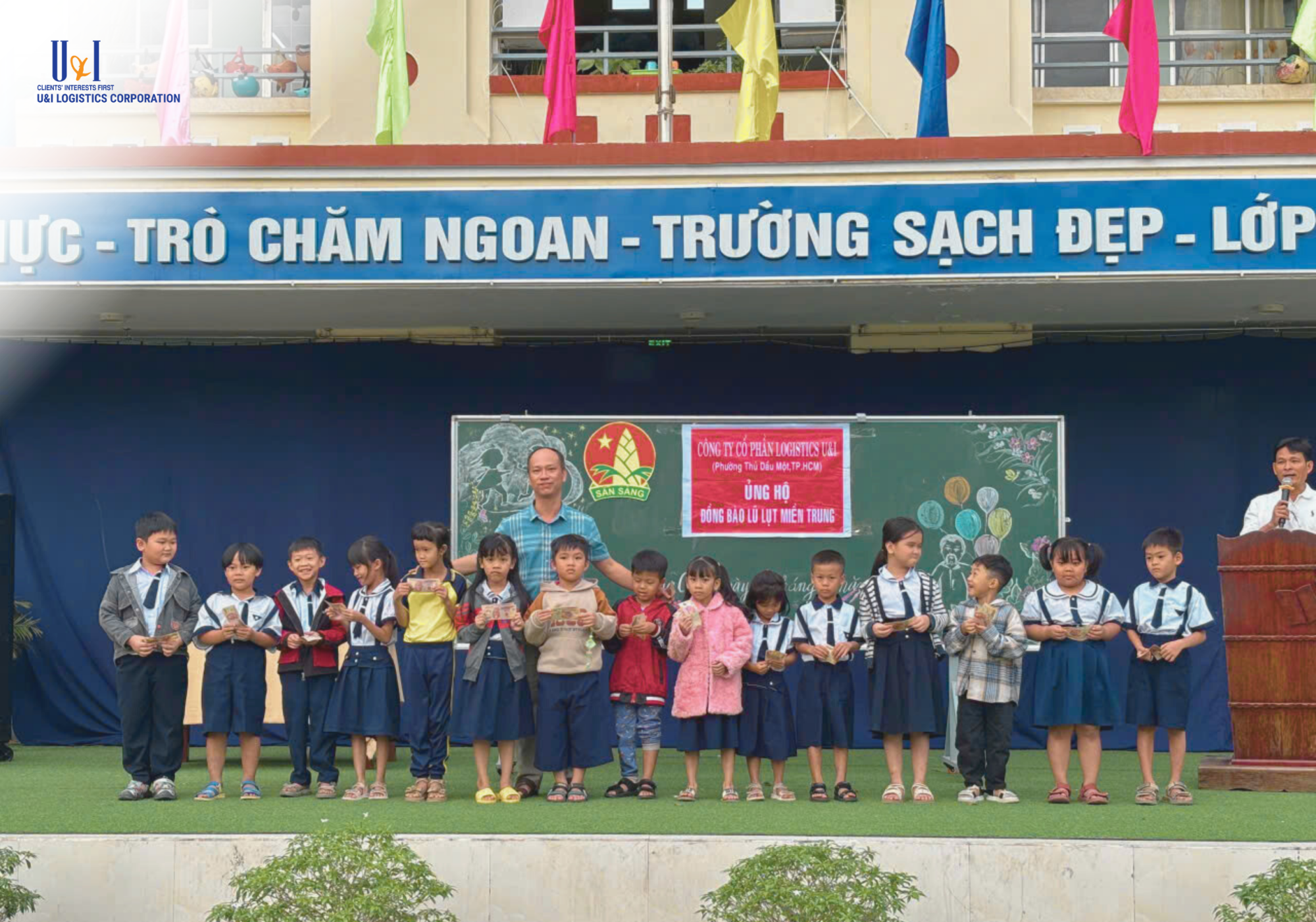 U&I LOGISTICS HƯỚNG VỀ ĐỒNG BÀO MIỀN TRUNG – GIANG TAY CHIA SẺ KHÓ KHĂN SAU BÃO LŨ