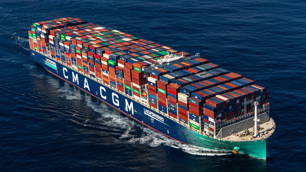 cma-cgm-tiep-tuc-gap-su-co-roi-container-o-ngoai-khoi-bien-nam-phi